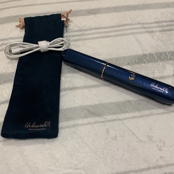 Unbound petite cordless curling iron/straightener - Picture 3 of 10